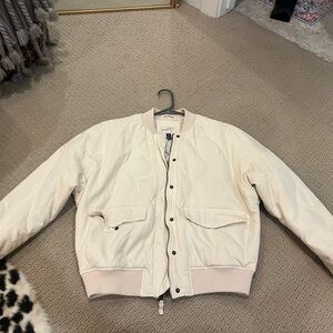 Universal Thread Cream Quilted Jacket